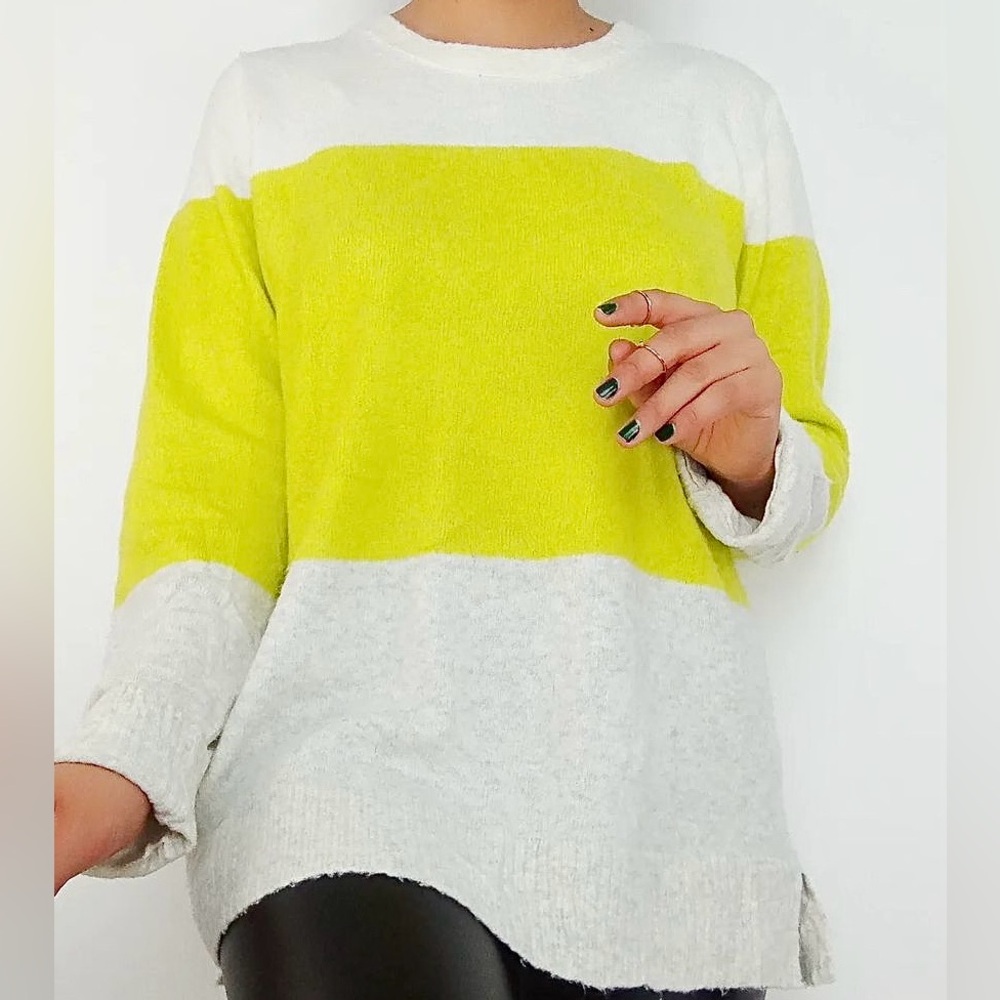 J Crew Colorblock Crewneck sweater in extra-soft yarn
